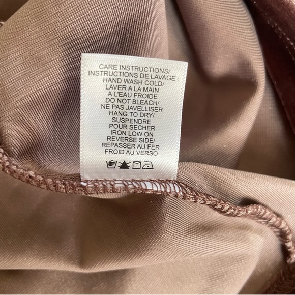 Gentle Fawn Velvet Long Sleeve Dress in Rich Mauve - Picture 8 of 10